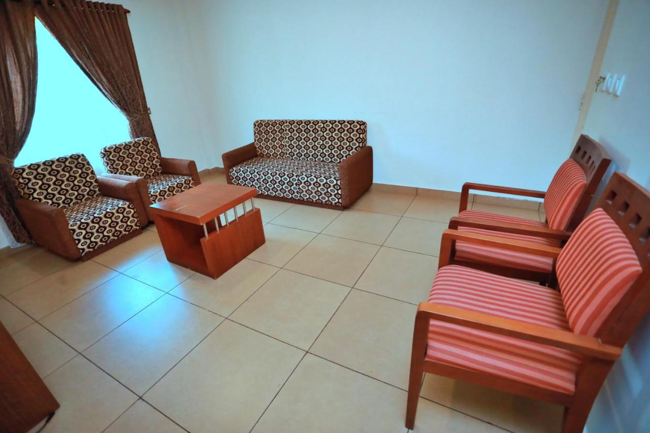 Clay House Hotel Thrissur Exterior photo